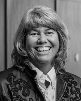 Robin Scruton image